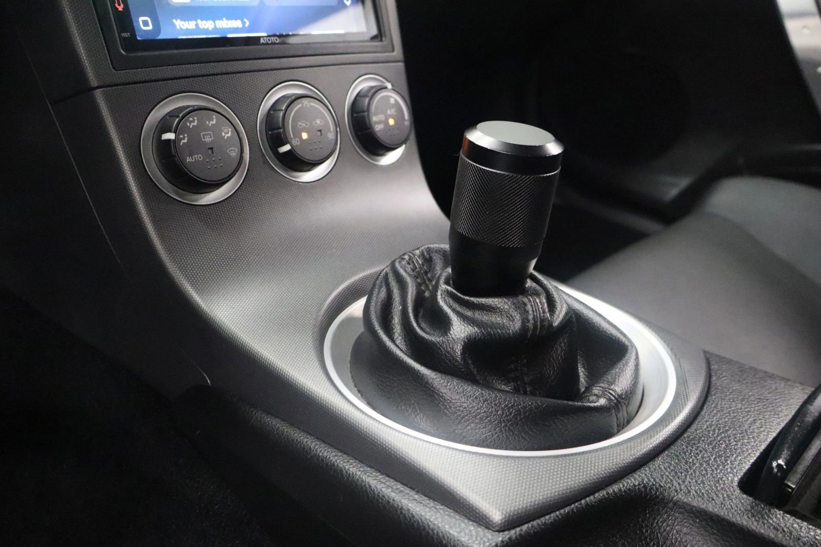 Used 2003 Nissan 350Z Touring RWD image 29