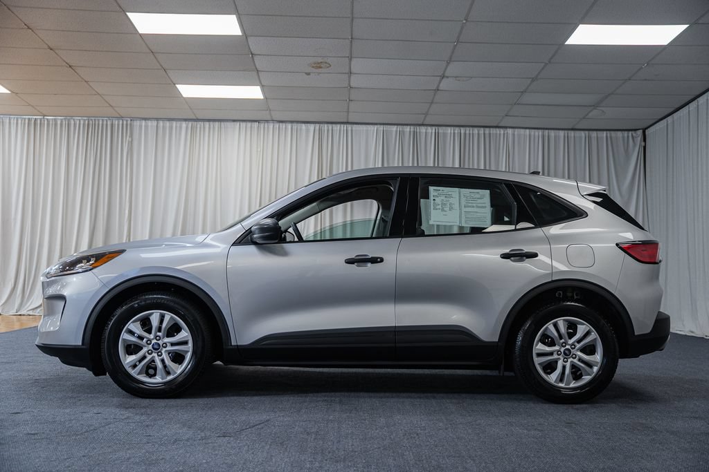 Certified 2020 Ford Escape S FWD image 4