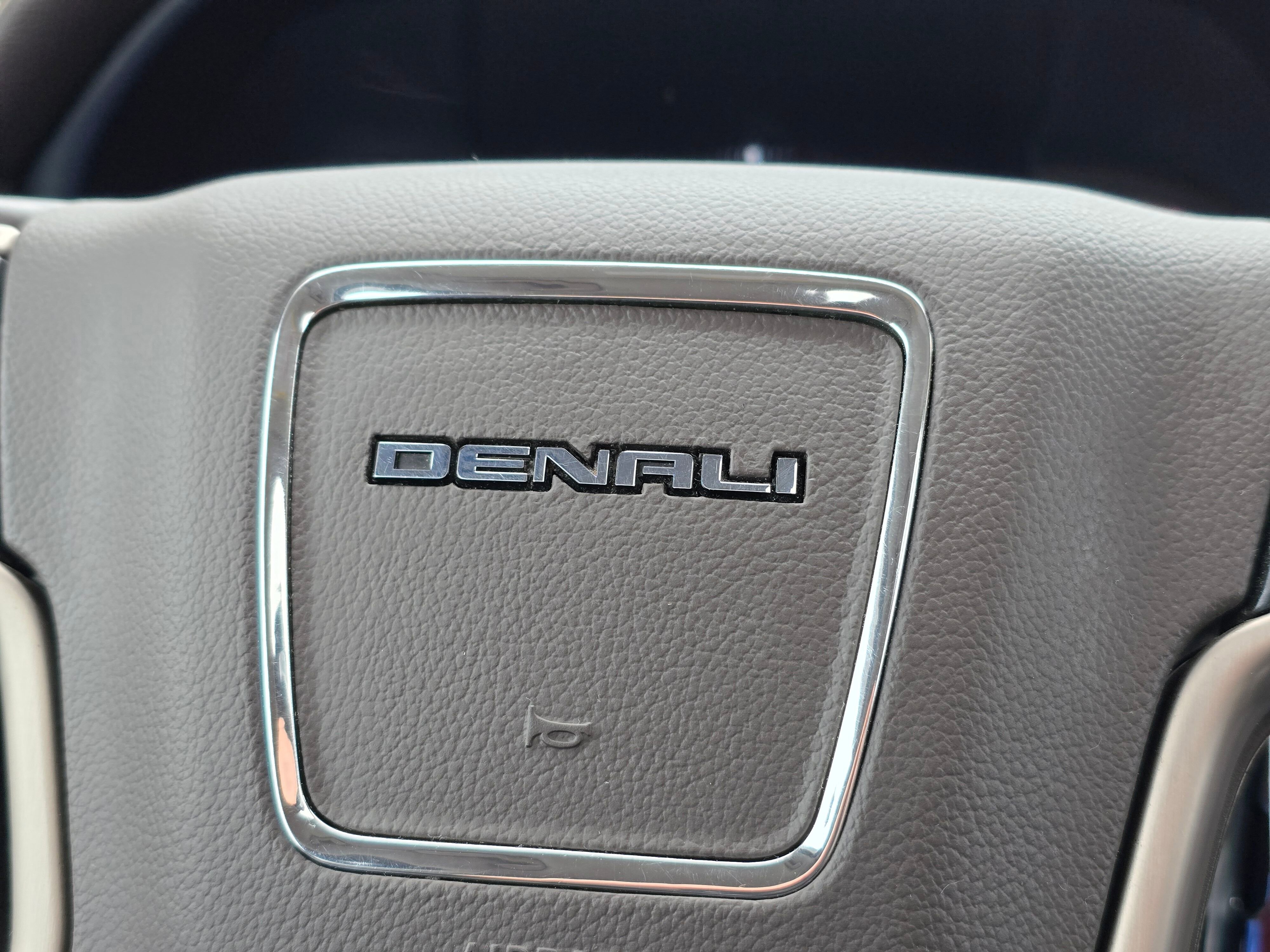 Used 2015 GMC Sierra 3500 Denali w/ Duramax Plus Package image 30