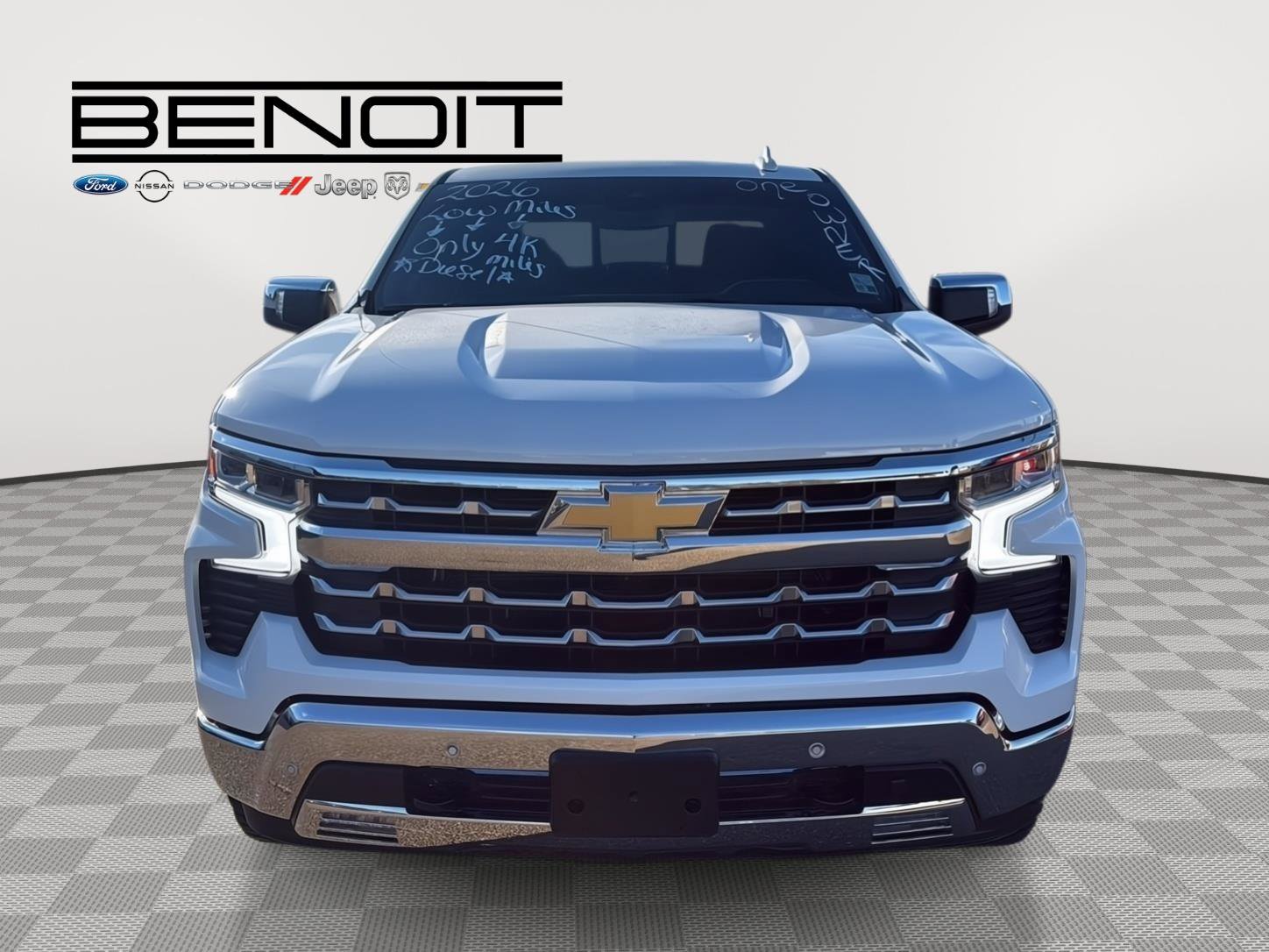 Used 2026 Chevrolet Silverado 1500 LTZ image 2