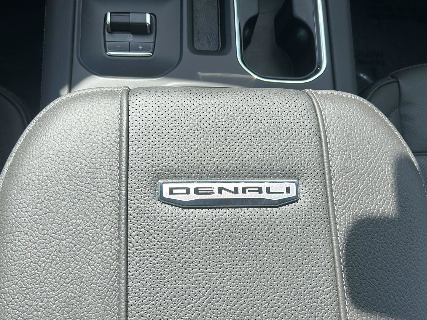 New 2026 GMC Sierra 2500 Denali w/ Max Trailering Package AWD/4WD image 22
