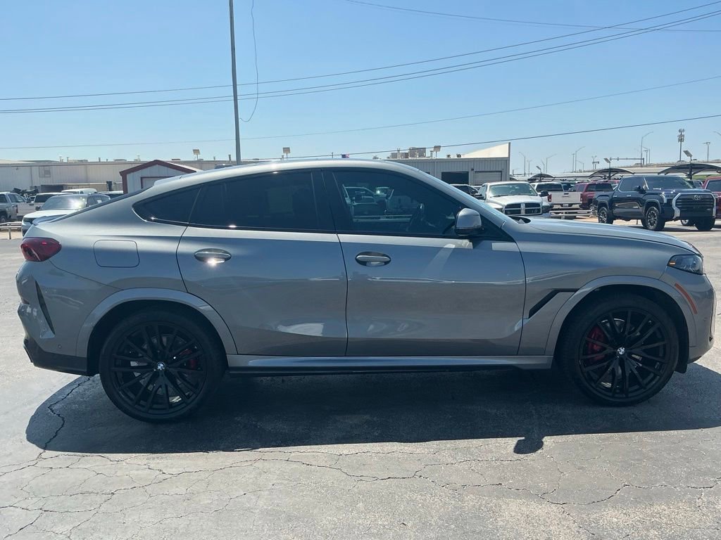 Used 2024 BMW X6 xDrive40i w/ M Sport Professional Package AWD/4WD image 5