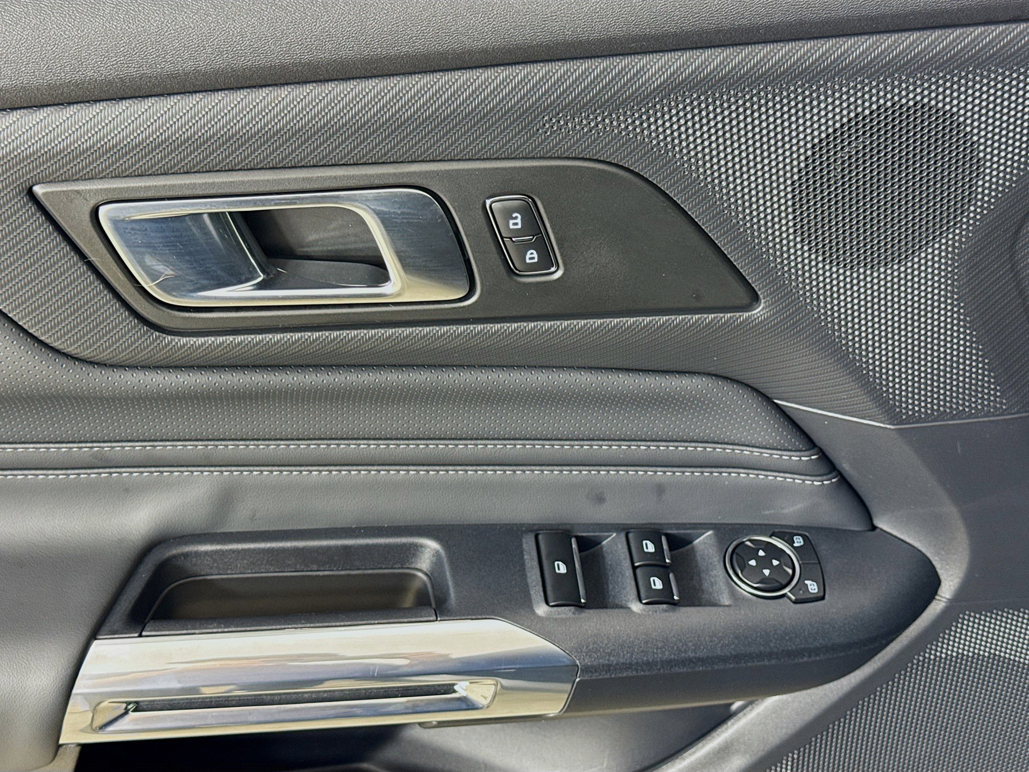 Used 2024 Ford Mustang GT Premium RWD image 18