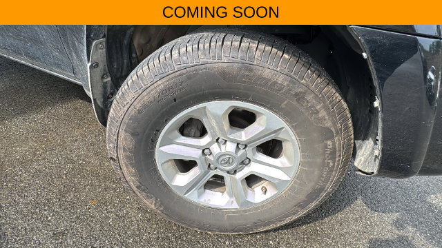 Used 2021 Toyota 4Runner SR5 AWD/4WD image 11