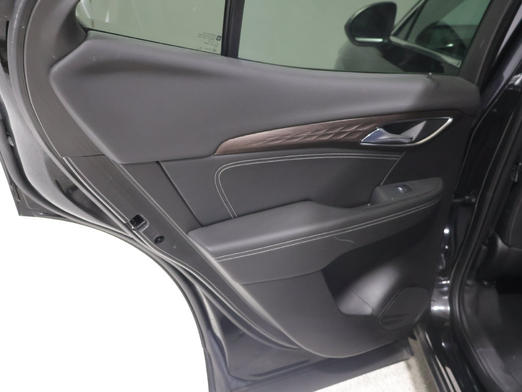 Used 2023 Buick Envision Avenir AWD/4WD image 19