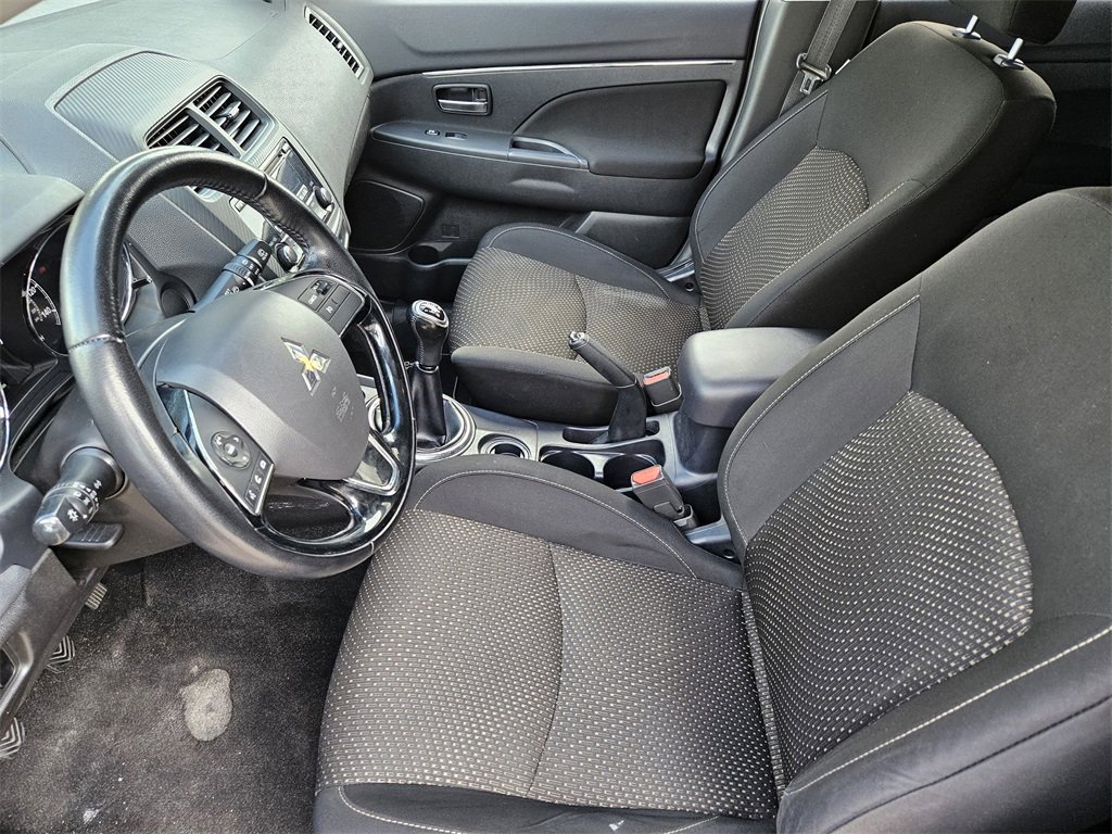 Used 2016 Mitsubishi Outlander Sport ES image 15