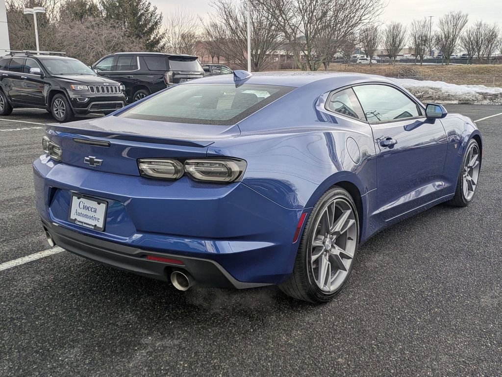 Used 2023 Chevrolet Camaro LT w/ RS Package image 5