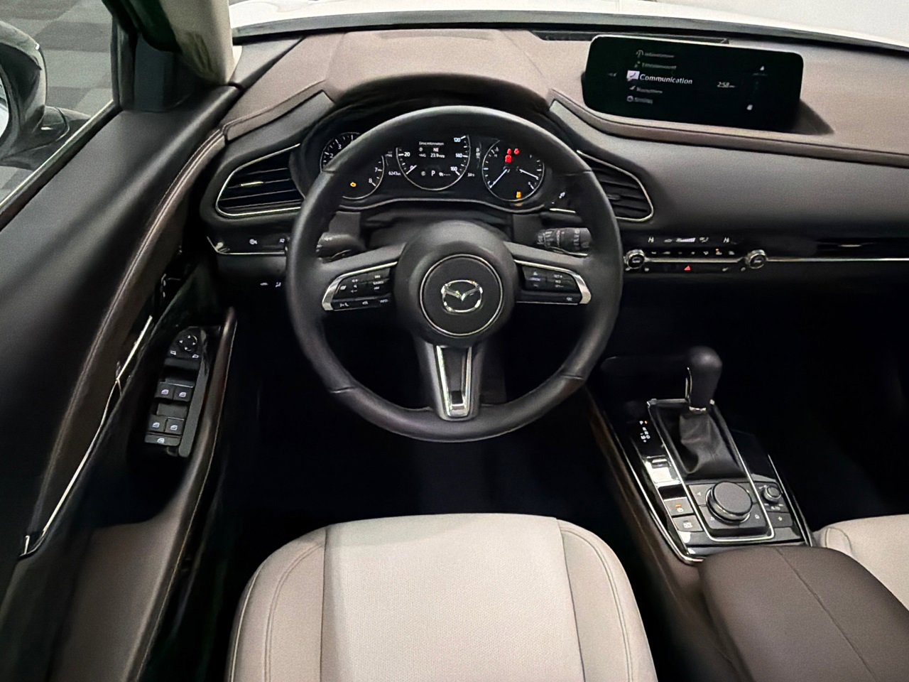 Used 2025 MAZDA CX-30 2.5 Turbo w/ Premium Package image 21