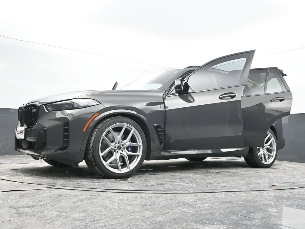 Used 2024 BMW X5 M60i image 73