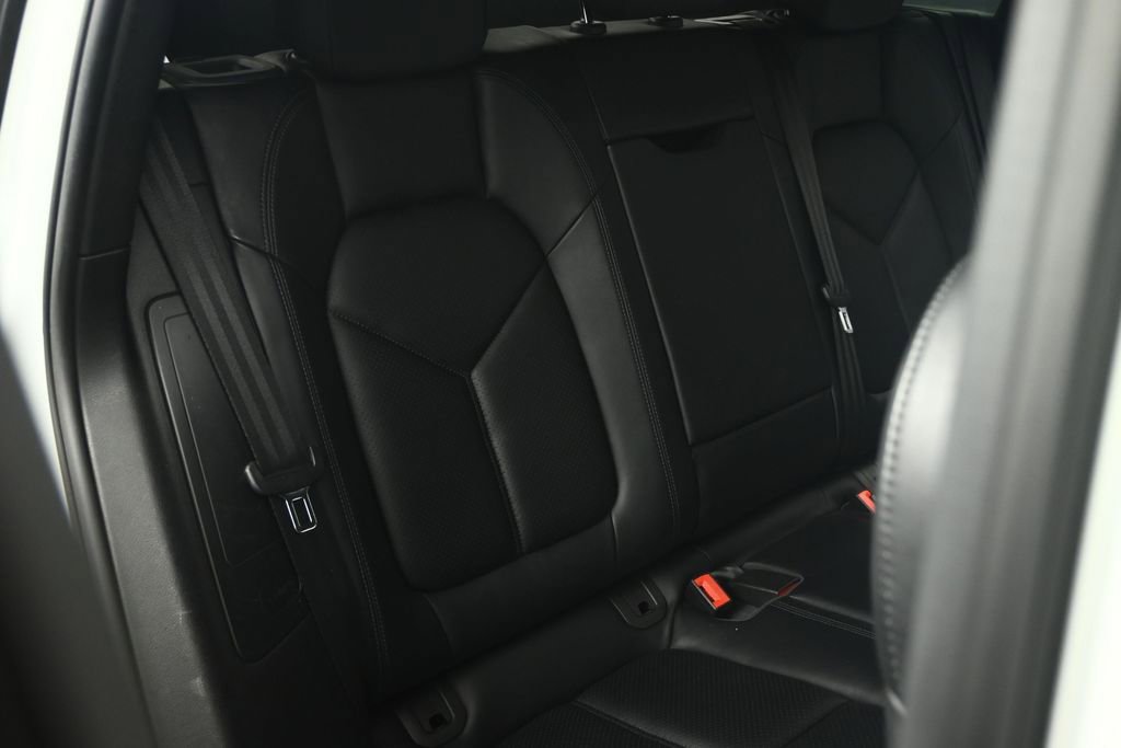 Used 2017 Porsche Macan S AWD/4WD image 64