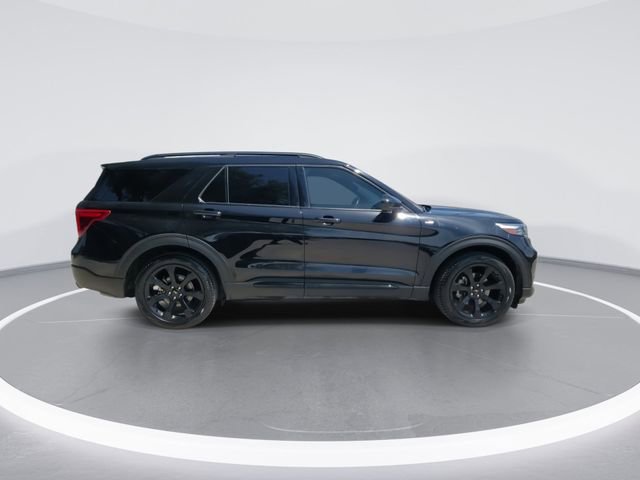 Used 2023 Ford Explorer ST-Line w/ Class IV Trailer Tow Package RWD image 9