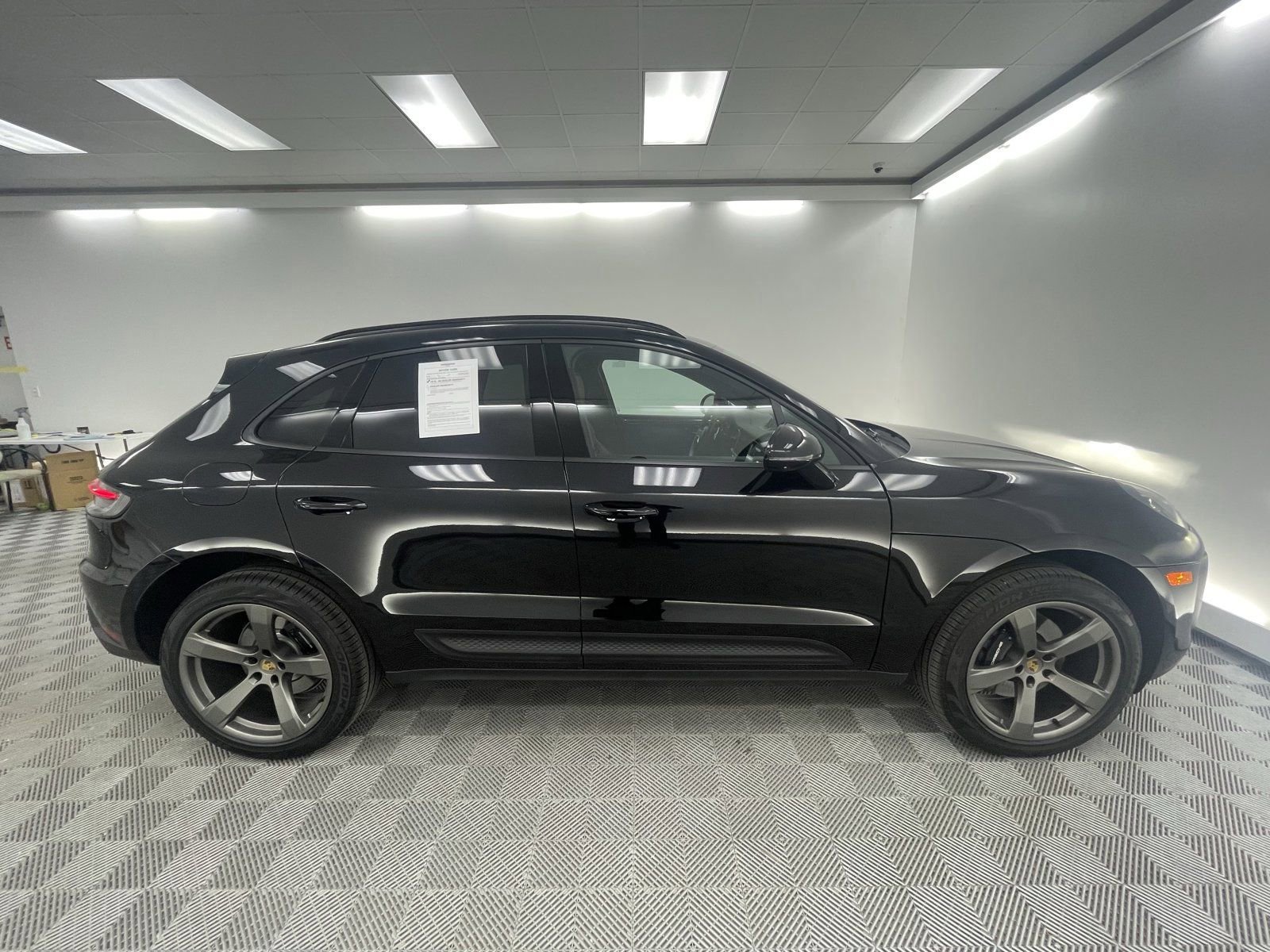 Certified 2026 Porsche Macan Turbo image 15