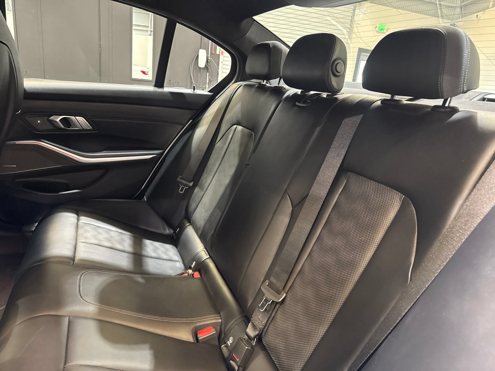Used 2022 BMW M3 w/ Executive Package RWD image 21