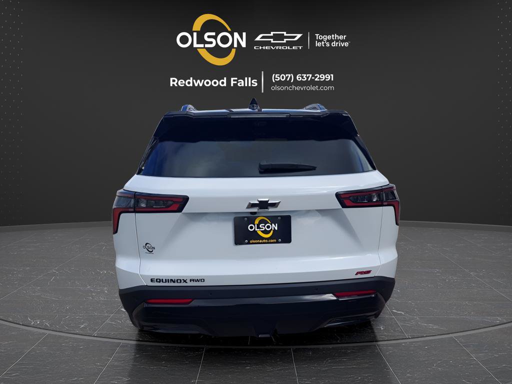 New 2026 Chevrolet Equinox RS w/ Convenience Package III AWD/4WD image 4