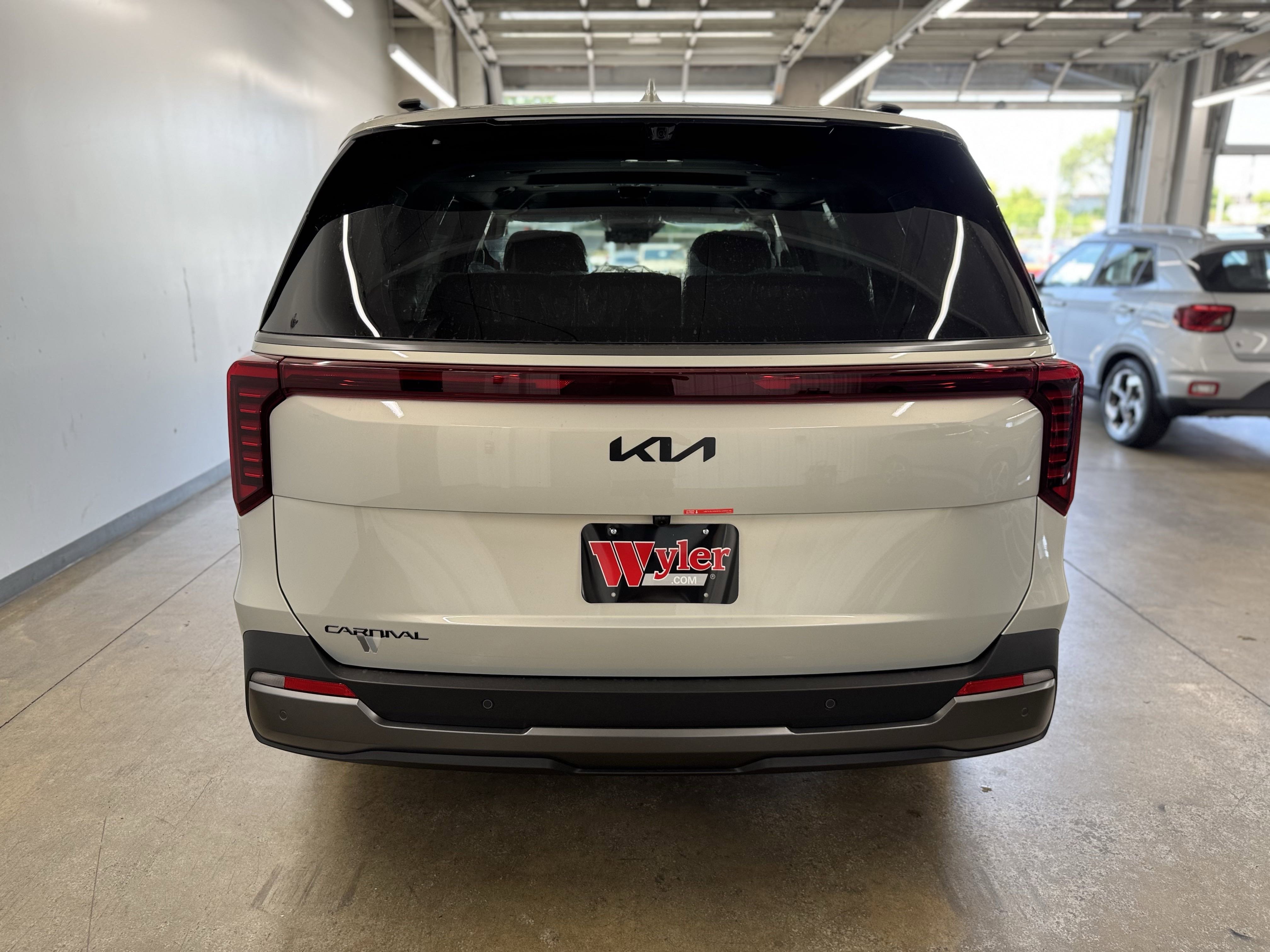 New 2026 Kia Carnival SX Prestige image 32