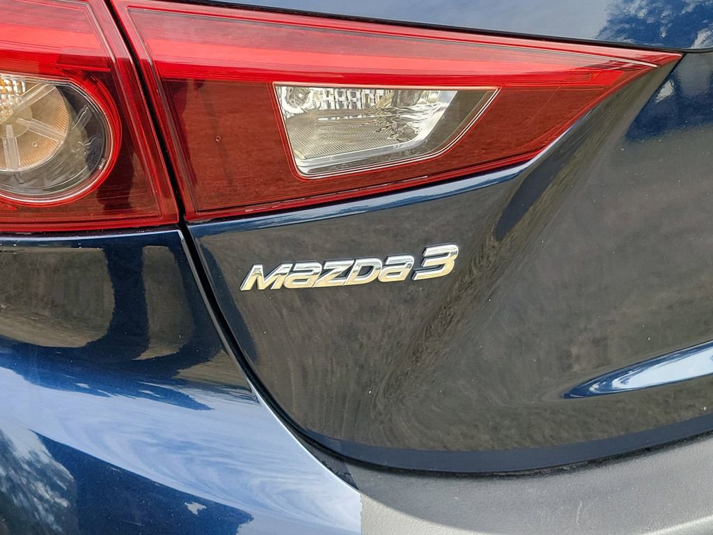 Used 2018 MAZDA MAZDA3 Grand Touring image 19