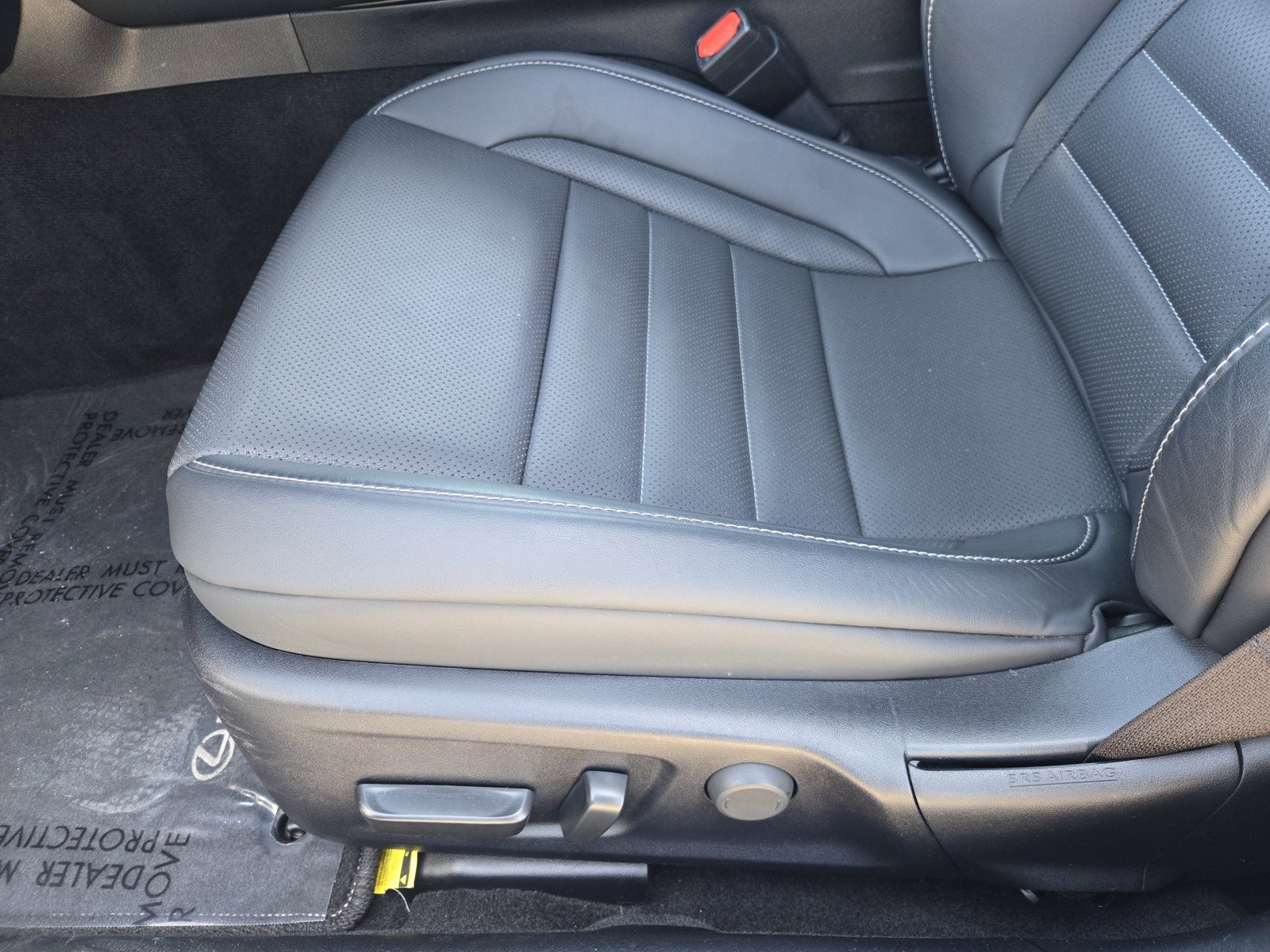 Used 2023 Lexus IS 350 F Sport w/ Accessory Package 2 RWD image 17