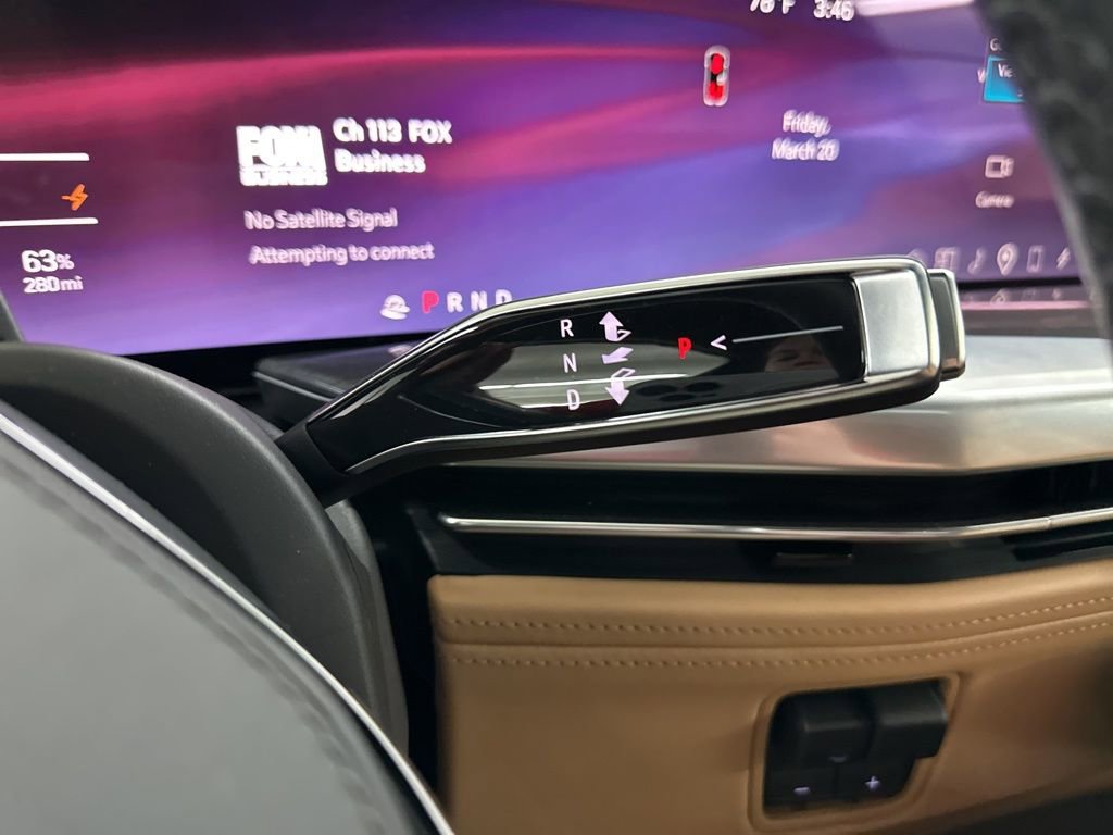 Certified 2025 Cadillac Escalade IQ Sport 2 w/ LPO, ONYX Package image 39