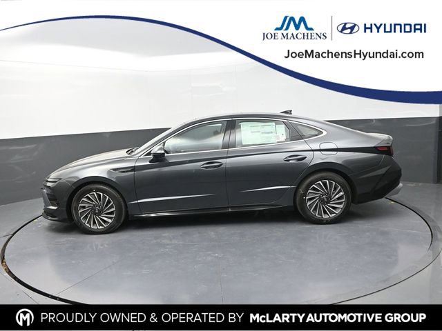 New 2026 Hyundai Sonata Limited FWD image 1