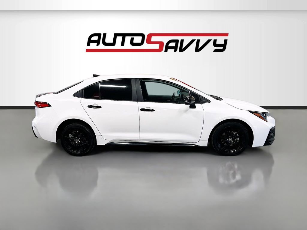 Used 2022 Toyota Corolla SE w/ Carpet Mat Package (TMS) image 8