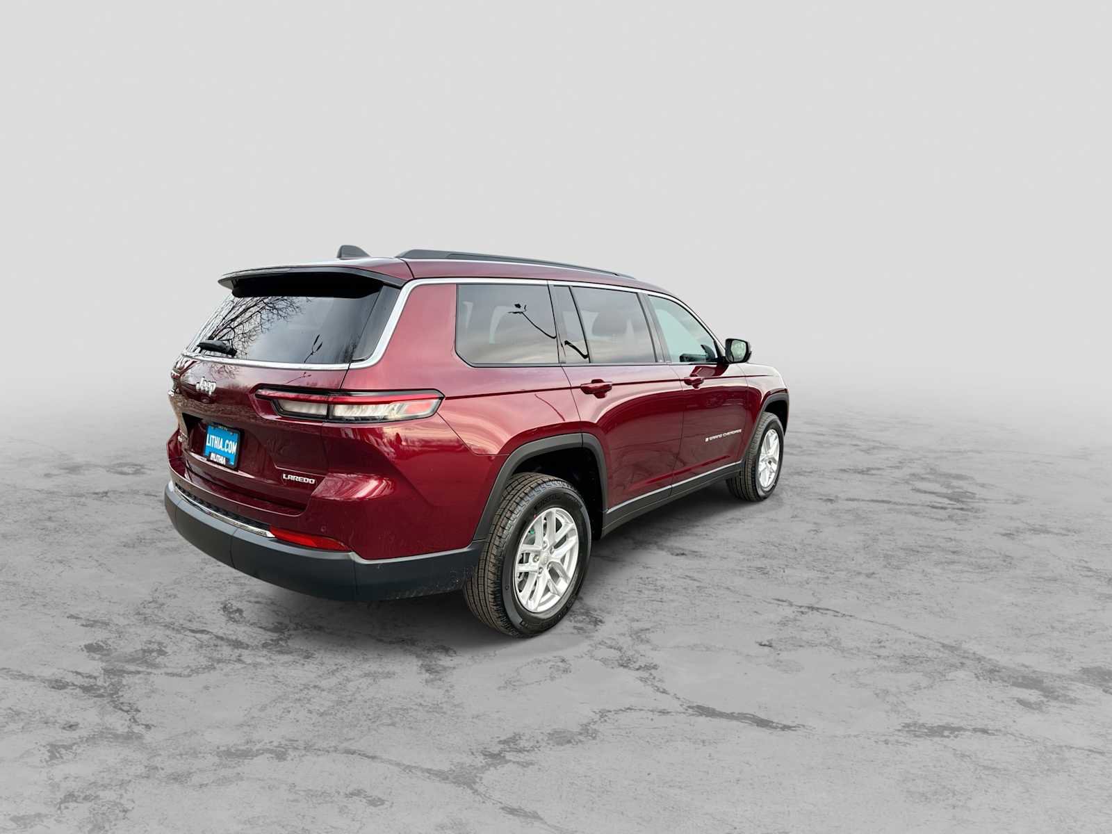 New 2026 Jeep Grand Cherokee L Laredo image 8