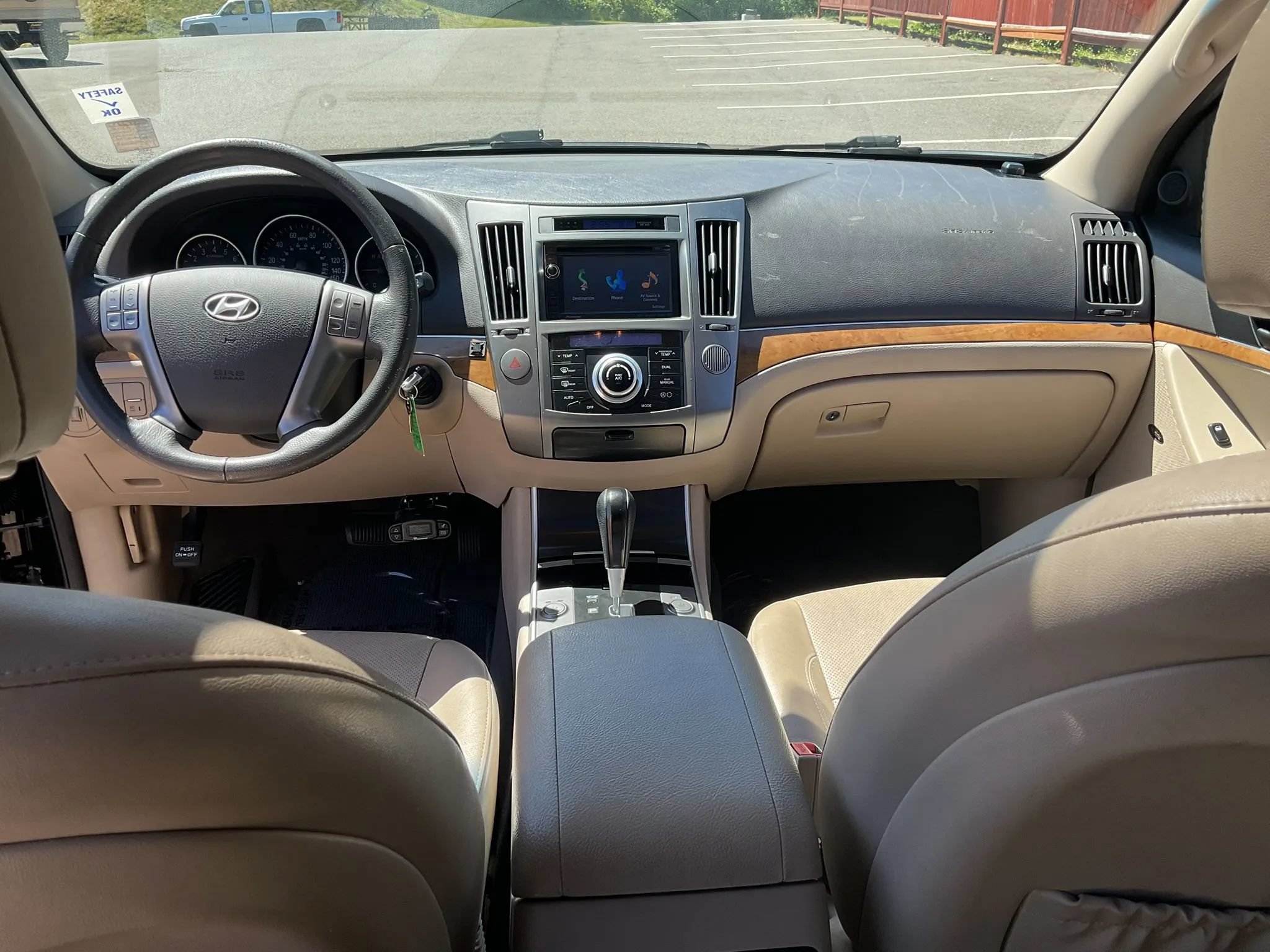Used 2012 Hyundai Veracruz Limited FWD image 20