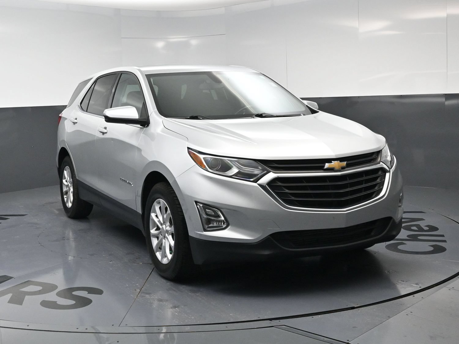 Used 2019 Chevrolet Equinox LT FWD image 3