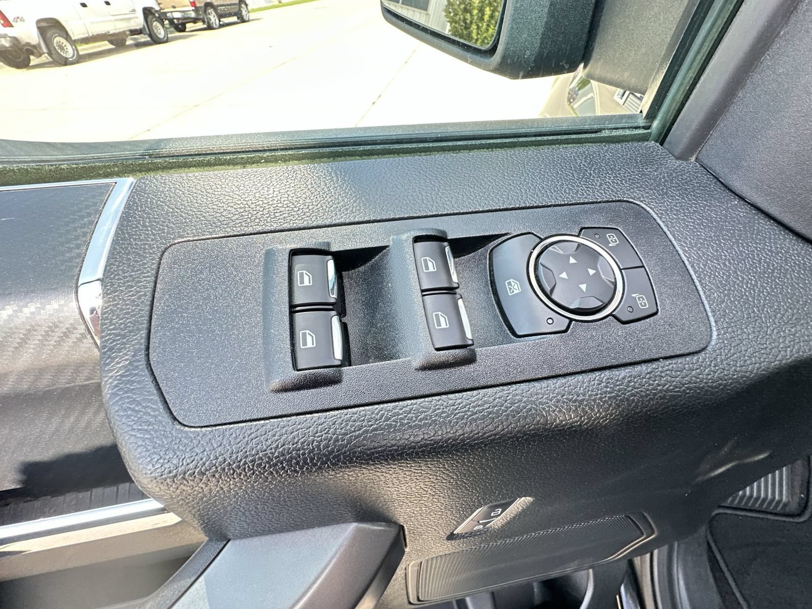 Used 2020 Ford F150 XLT w/ Equipment Group 302A Luxury AWD/4WD image 21