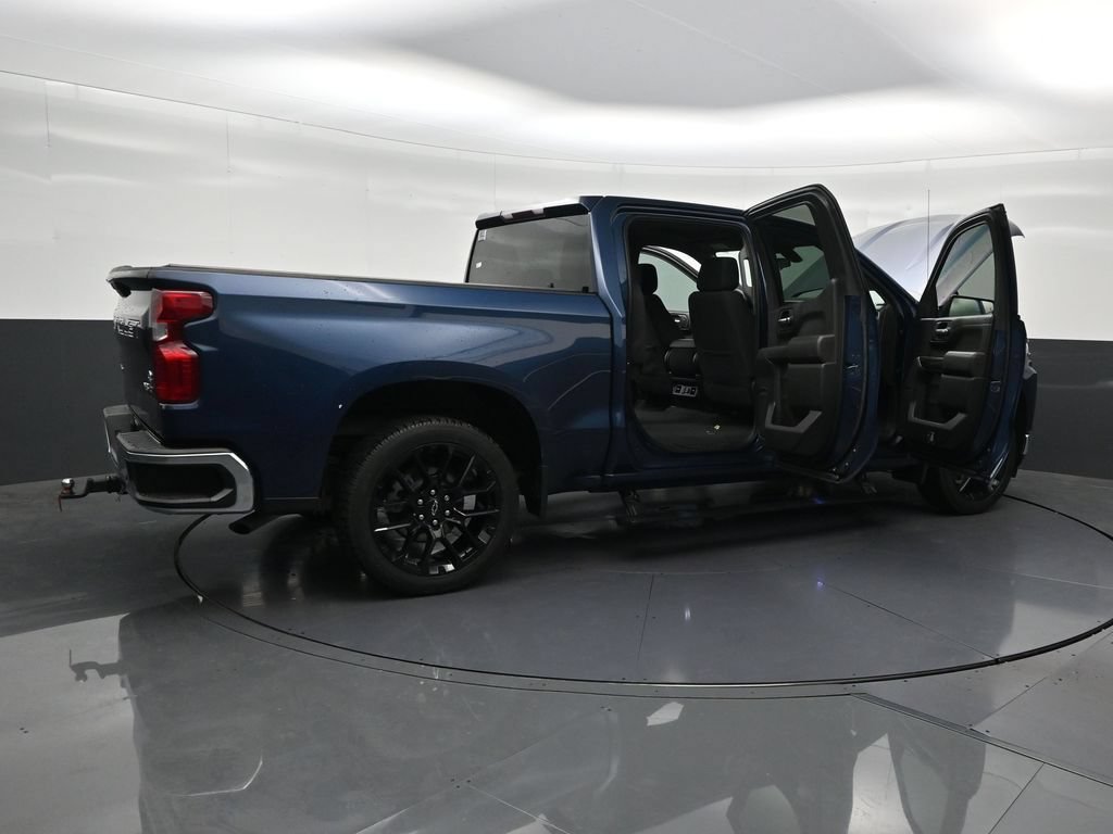 Used 2022 Chevrolet Silverado 1500 LT RWD image 31