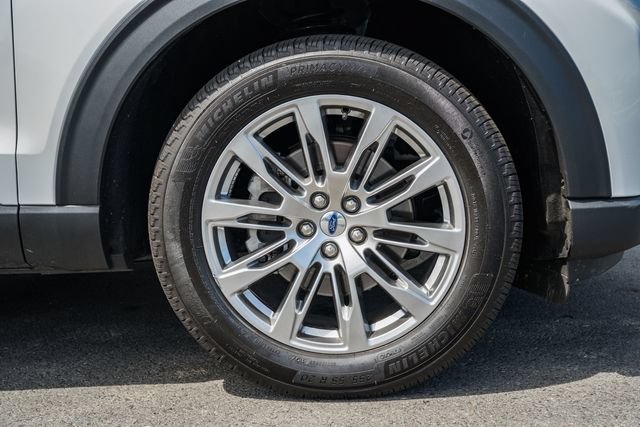 New 2026 Ford Explorer Active w/ Active Comfort Package AWD/4WD image 16