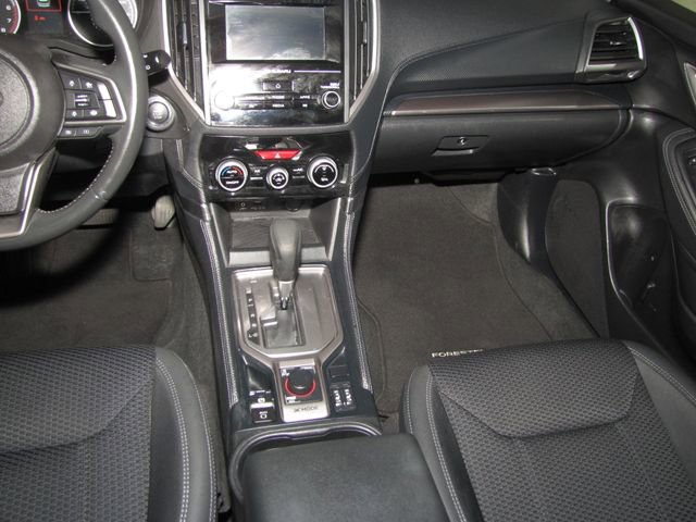 Used 2024 Subaru Forester Premium image 16