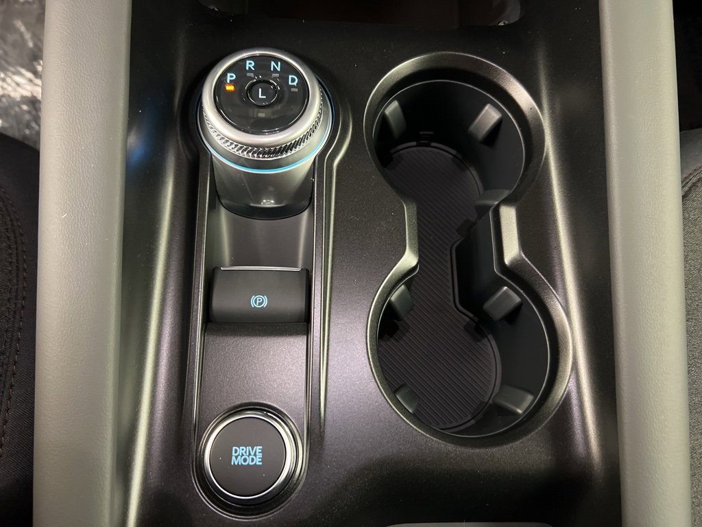 New 2025 Ford Explorer Active image 16
