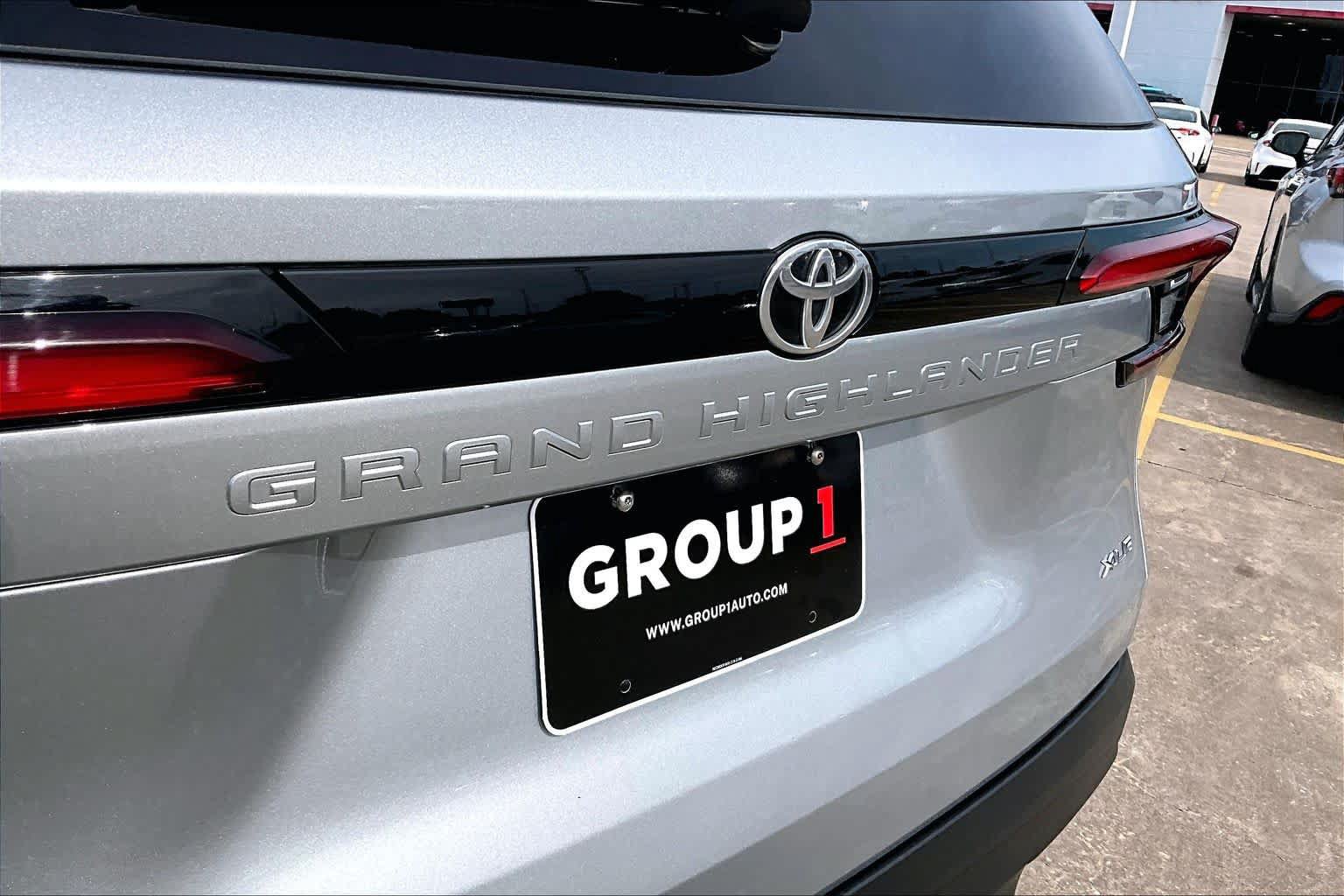 Certified 2026 Toyota Grand Highlander FWD image 30
