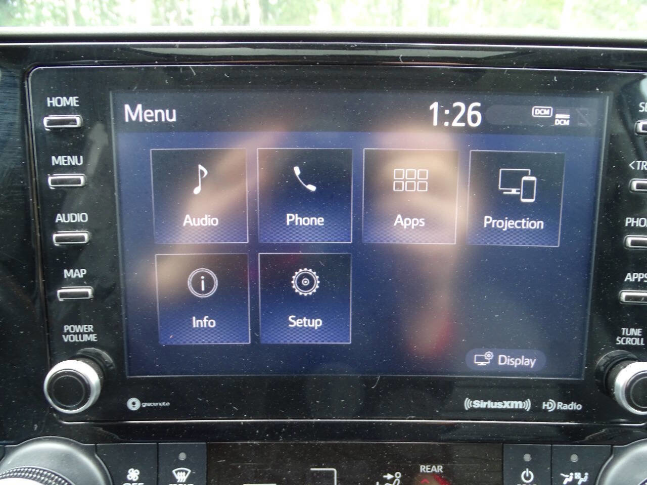 Used 2021 Toyota Highlander XLE image 23