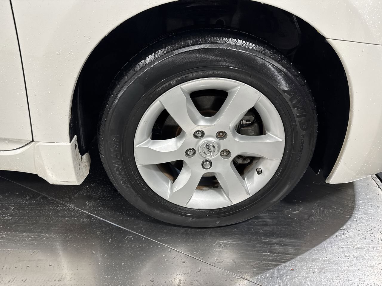 Used 2009 Nissan Altima 2.5 S w/ Premium Pkg image 14