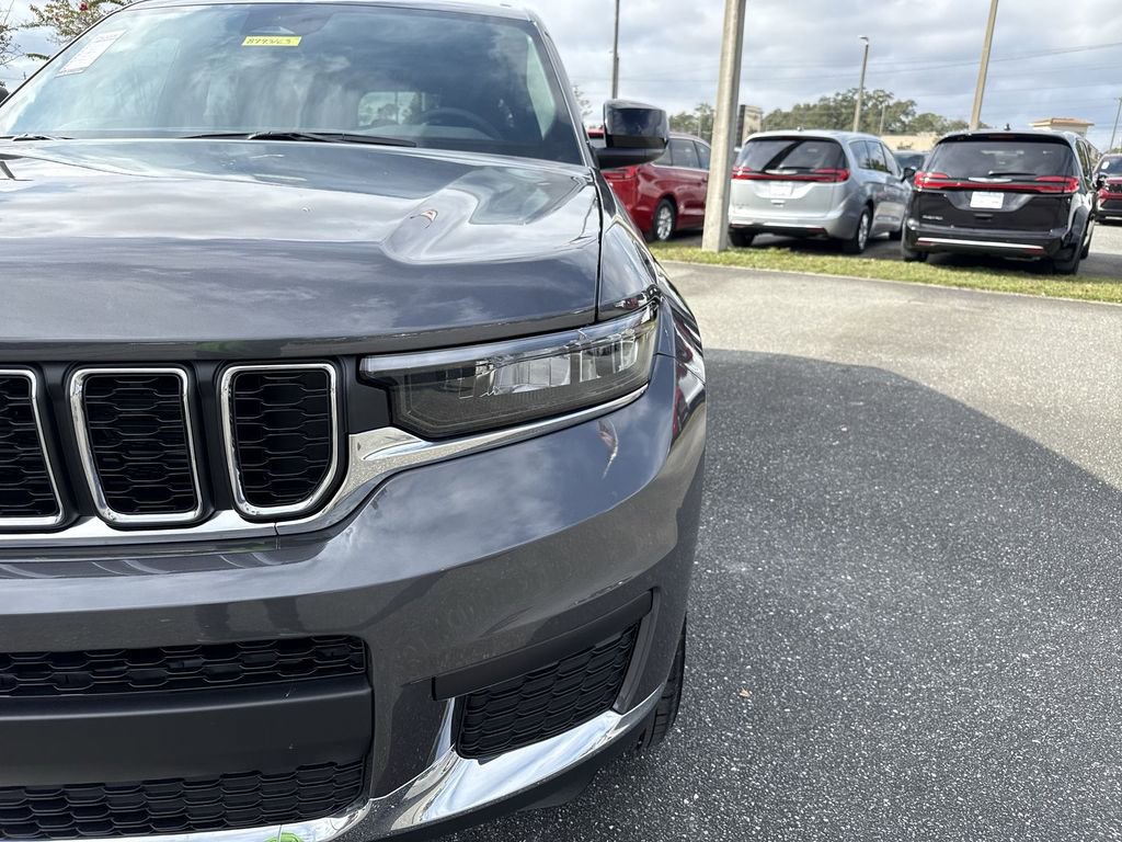 New 2025 Jeep Grand Cherokee L Laredo w/ Luxury Tech Group I image 9