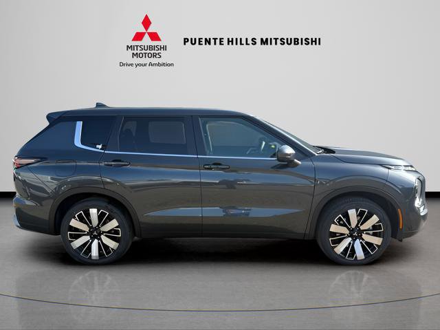 New 2026 Mitsubishi Outlander SE FWD image 4