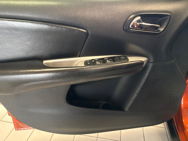 Used 2012 Dodge Journey SXT w/ Flexible Seating Group FWD image 14