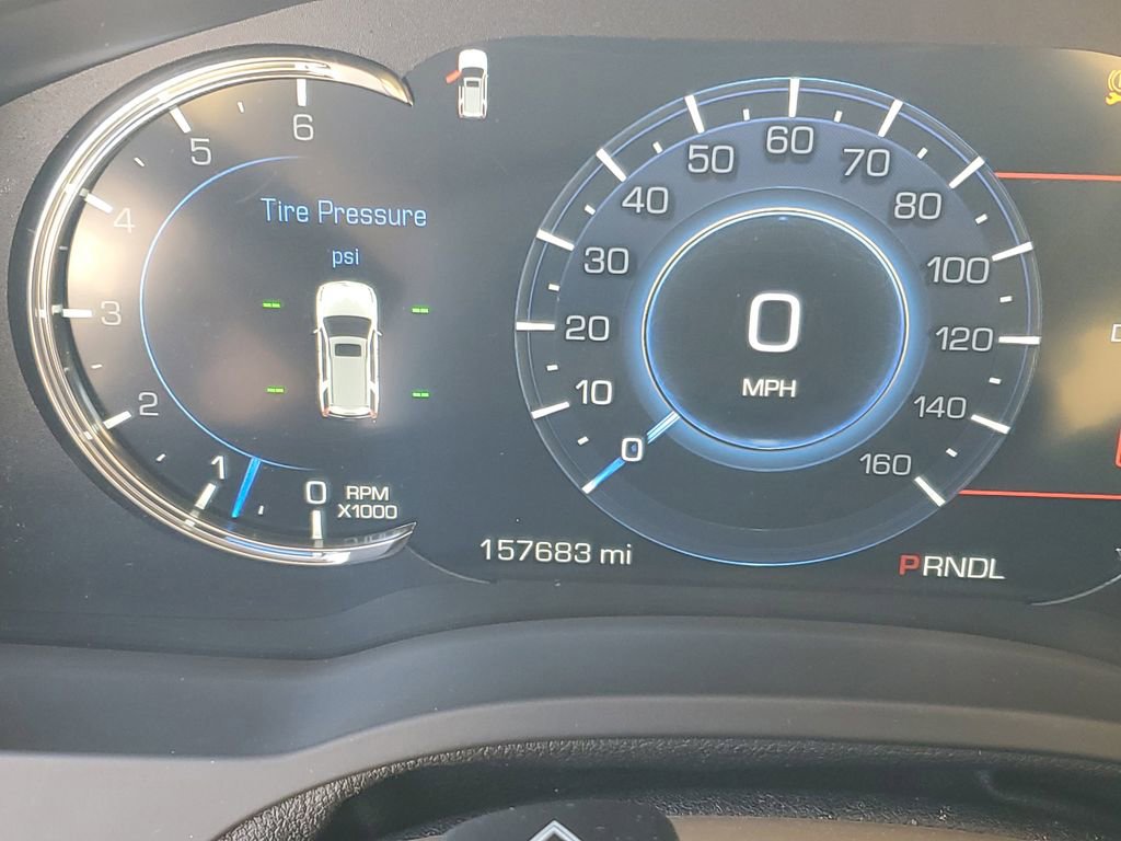 Used 2018 Cadillac Escalade ESV Platinum image 11