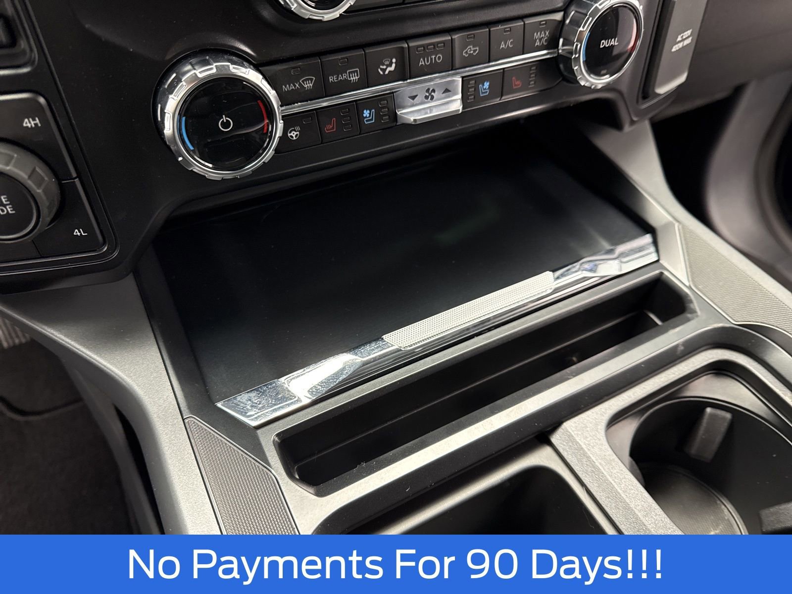 New 2026 Ford F250 Lariat w/ Black Appearance Package image 24