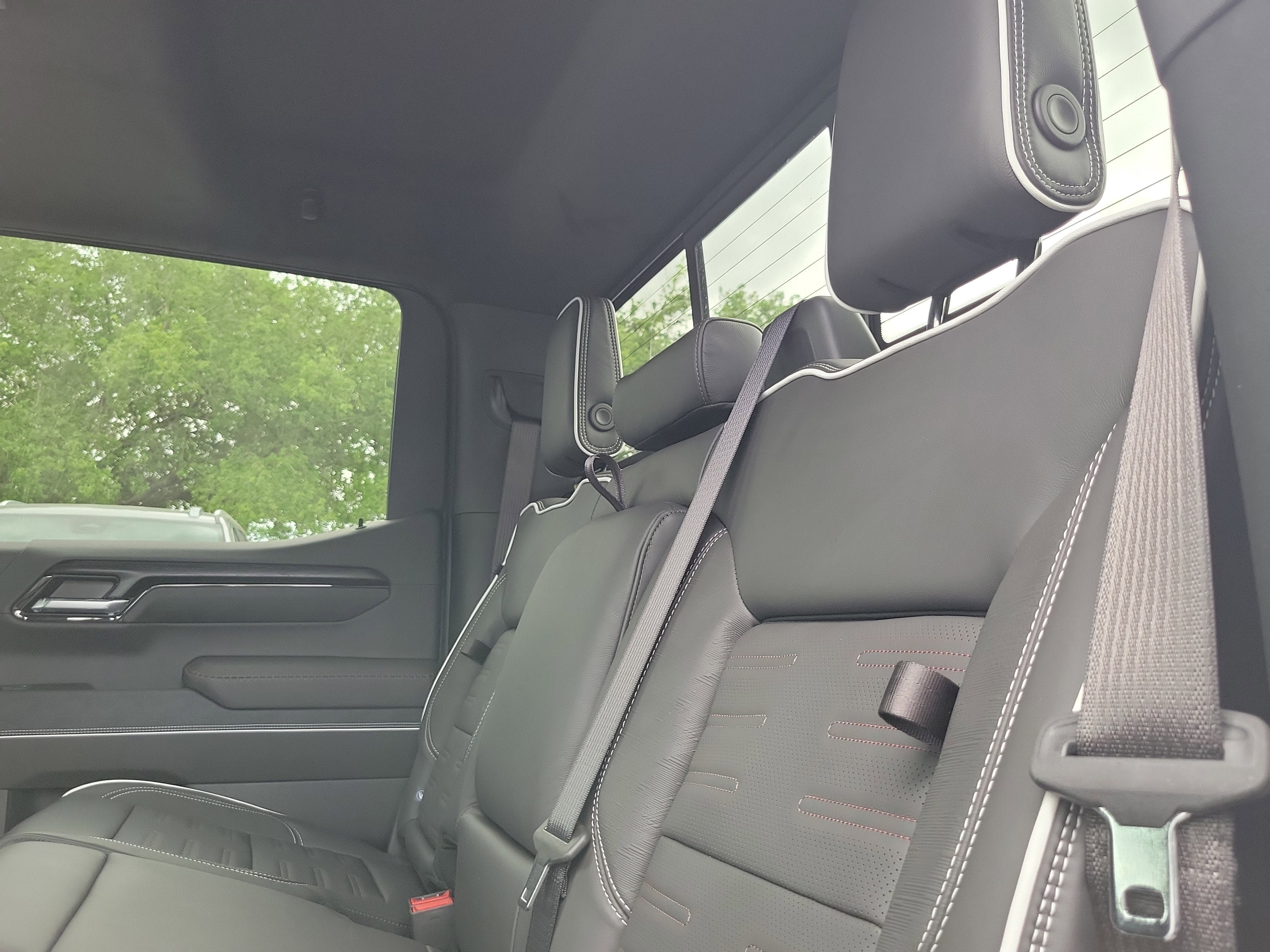 New 2026 GMC Sierra 1500 AT4X AWD/4WD image 6