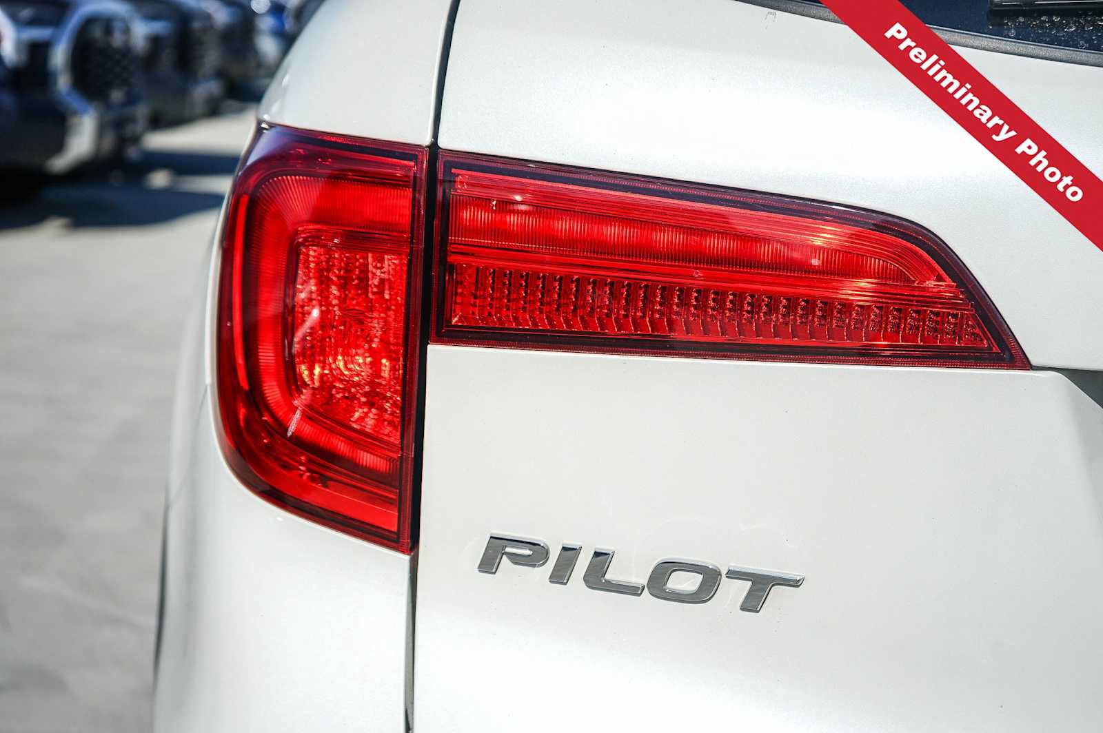Used 2017 Honda Pilot EX-L image 9