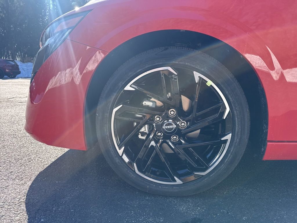 New 2026 Nissan Sentra SR w/ SR Premium Package image 11