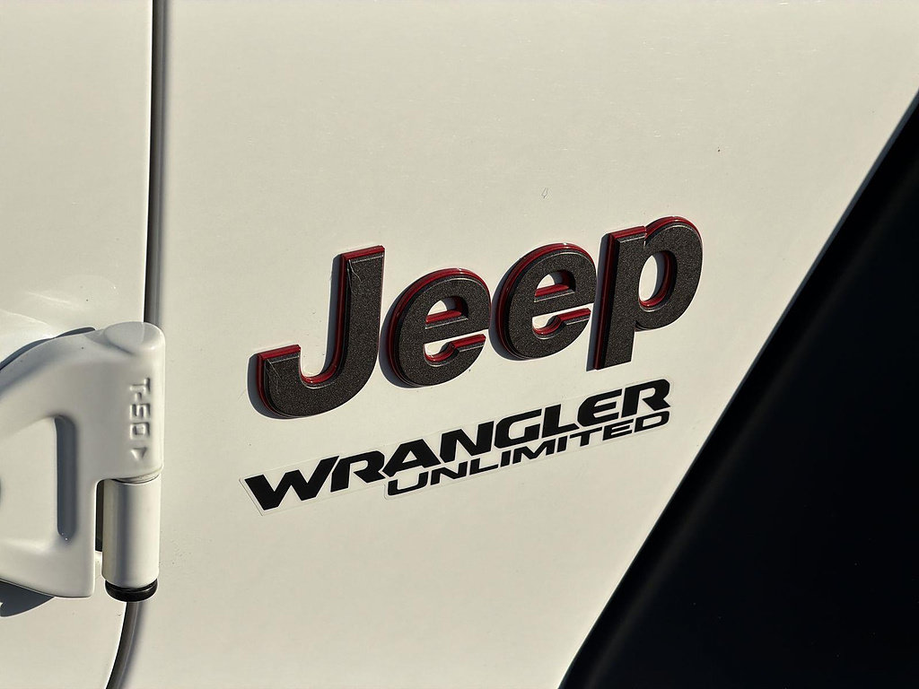 Used 2021 Jeep Wrangler Unlimited Rubicon AWD/4WD image 30