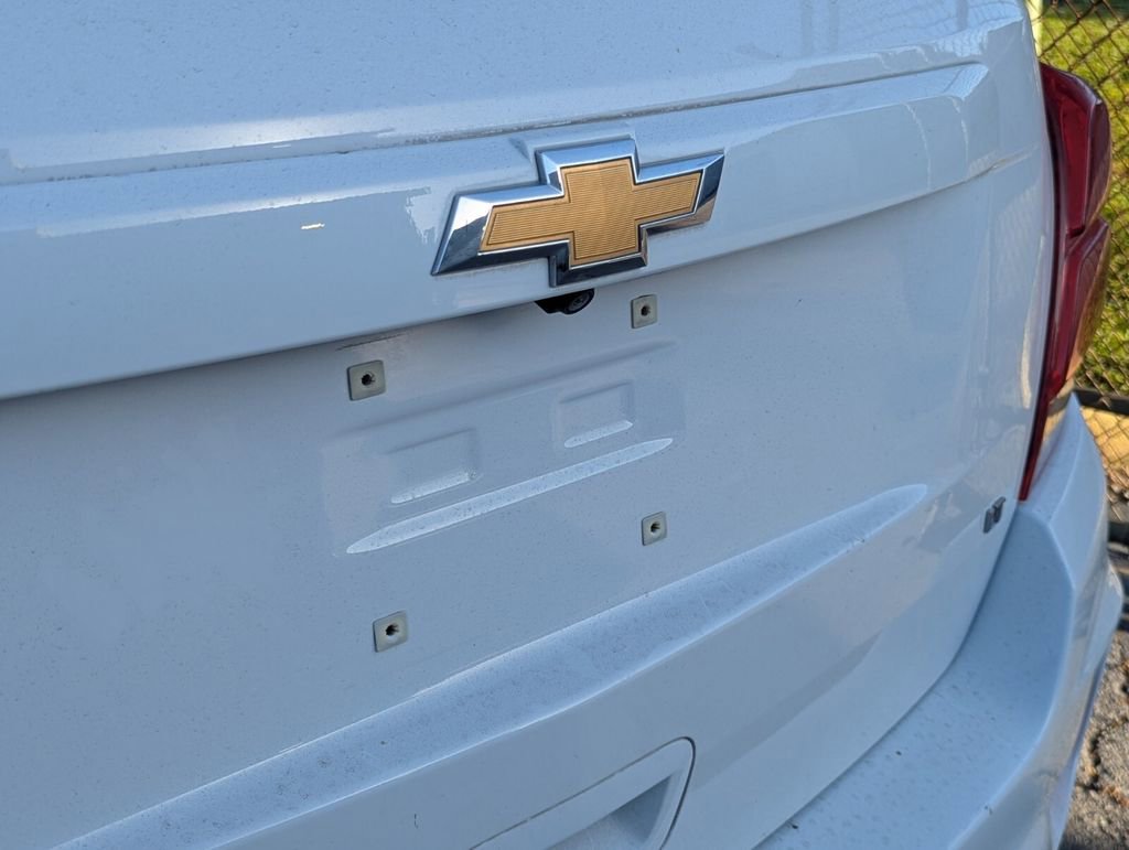 Used 2020 Chevrolet Trax LT FWD image 13