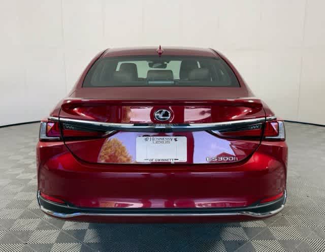 Used 2025 Lexus ES 300h w/ Premium Package FWD image 8