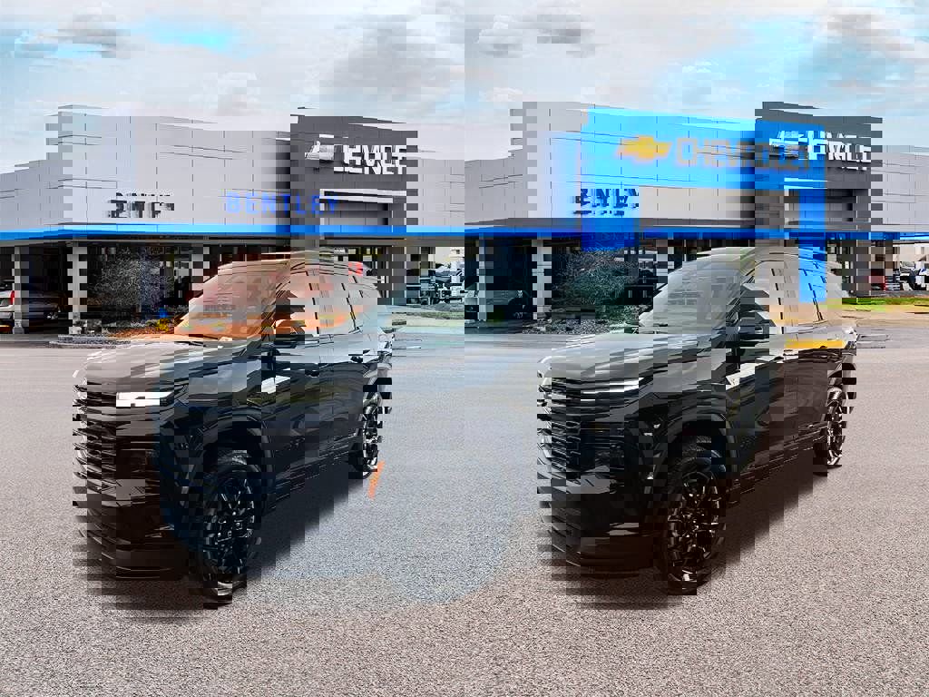 New 2026 Chevrolet Traverse LT w/ Midnight/Sport Edition image 1