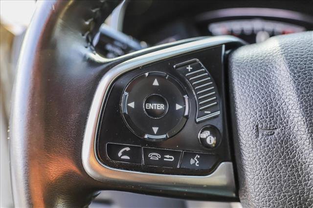 Used 2018 Honda CR-V Touring image 14