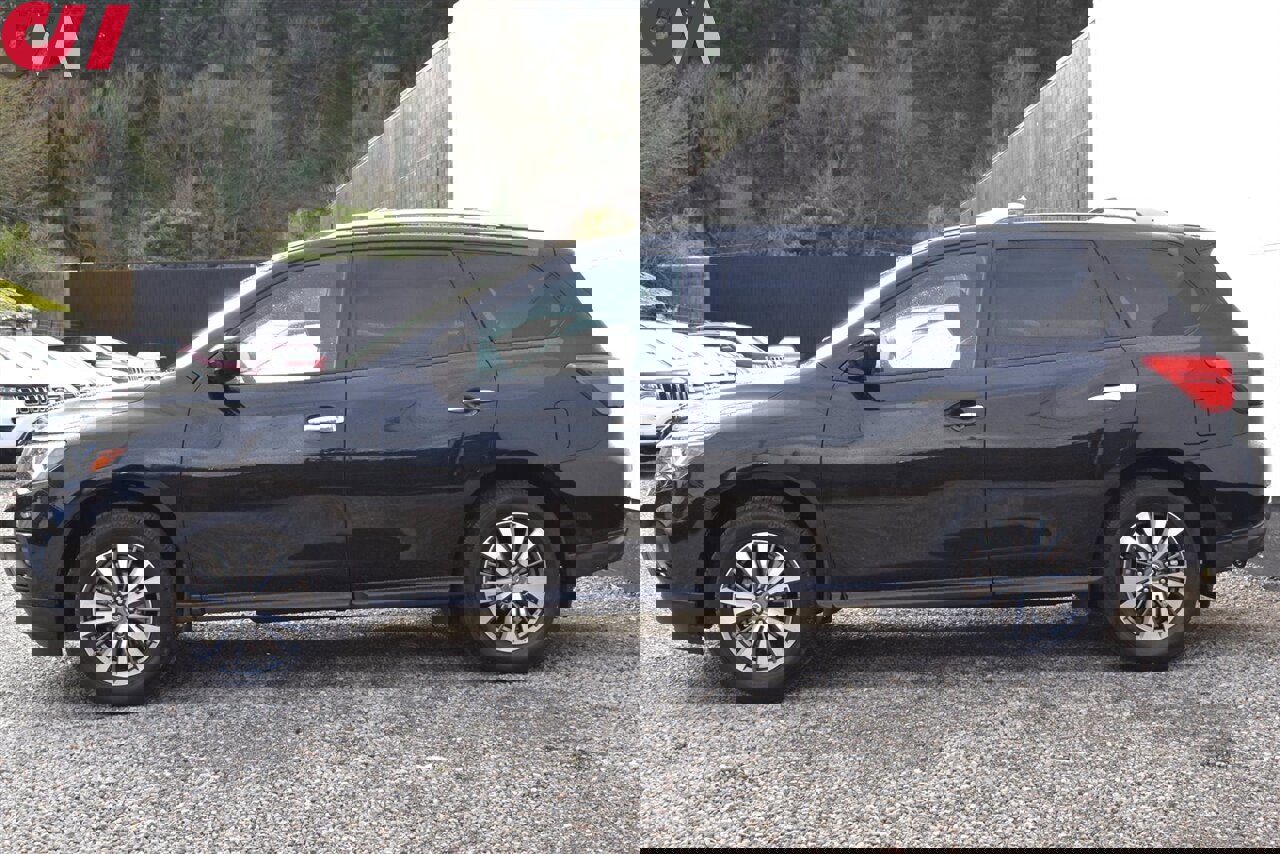 Used 2019 Nissan Pathfinder S image 9