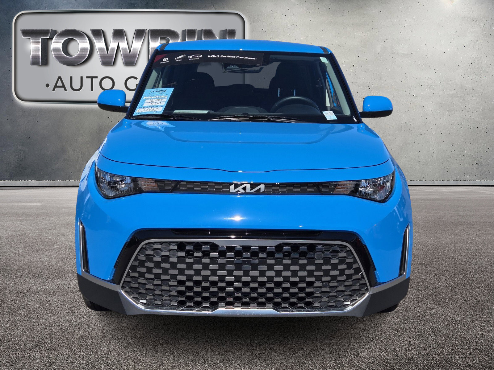 Certified 2025 Kia Soul EX image 9